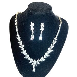 Silver Bridal Jewelry Set Cubic Zirconia Crystal Wedding Earrings Necklace Set